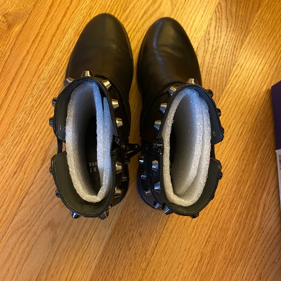 Stuart Weitzman boots - Picture 5 of 9